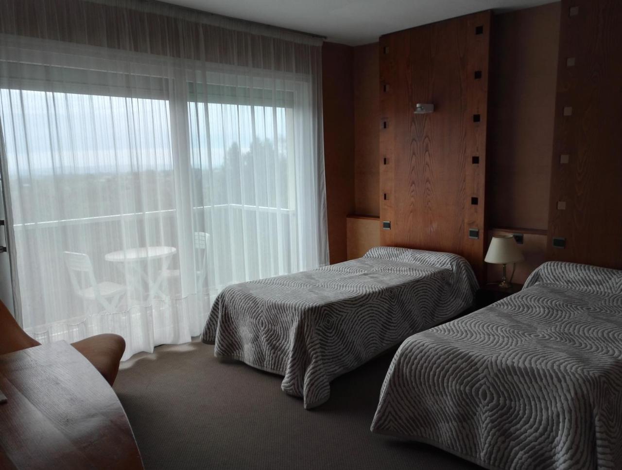 Authentic By Balladins - Rodez / Le Segala Baraqueville Luaran gambar